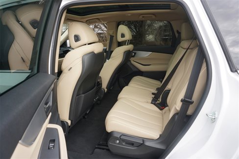 Used 2024 Acura MDX SH-AWD image 15