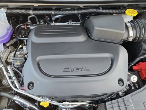 New 2025 Chrysler Pacifica Select image 22