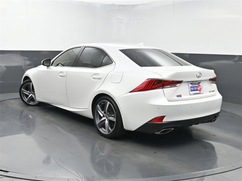 Used 2019 Lexus IS 300 image 23