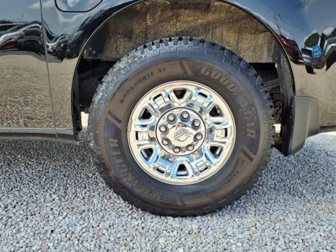 Used 2018 Nissan NV 3500 SL image 31