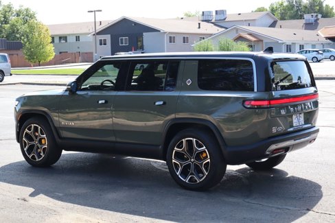Used 2022 Rivian R1S Launch Edition image 8