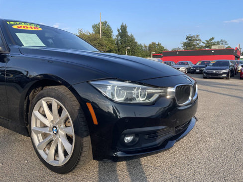 Used 2018 BMW 320i xDrive Sedan image 11