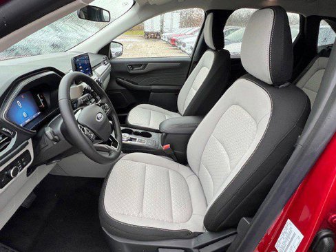 New 2026 Ford Escape Active image 12