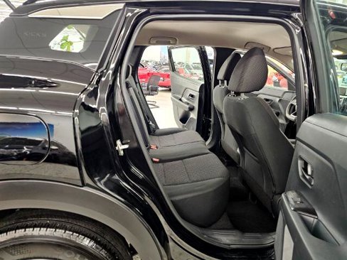 Used 2025 Nissan Kicks S image 10
