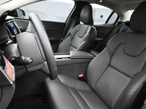 Used 2025 Volvo S60 B5 Plus w/ Protection Package Premier image 9