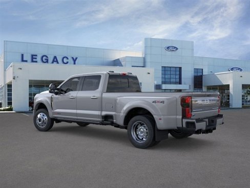 New 2026 Ford F450 Platinum w/ Platinum Plus Package image 4