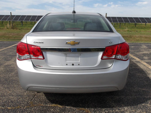 Used 2016 Chevrolet Cruze LT image 4