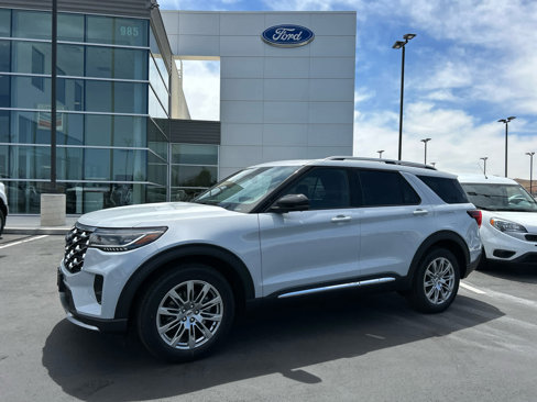 New 2025 Ford Explorer Platinum image 1