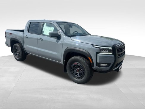 New 2025 Nissan Frontier PRO-4X w/ Pro Convenience Package image 8