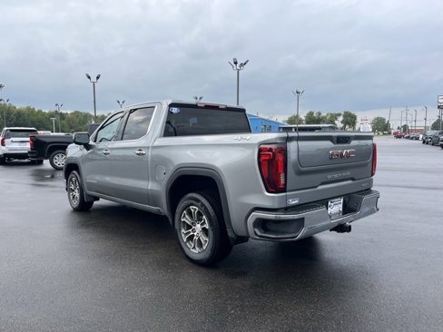 Used 2024 GMC Sierra 1500 SLT image 6