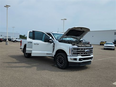 Used 2024 Ford F250 Platinum image 17