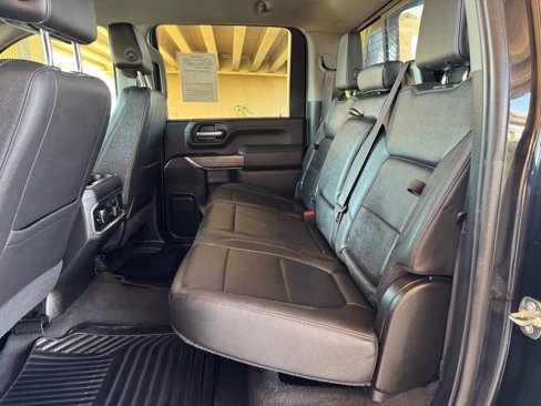 Used 2022 Chevrolet Silverado 3500 LTZ w/ LTZ Texas Edition image 20