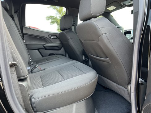 New 2026 GMC Canyon Elevation w/ Convenience Package image 12