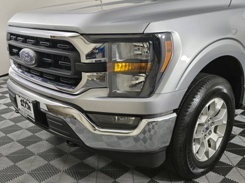 Used 2023 Ford F150 XLT image 11