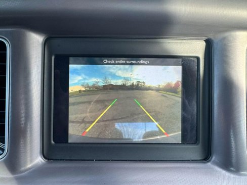 Used 2022 Dodge Charger SXT image 17