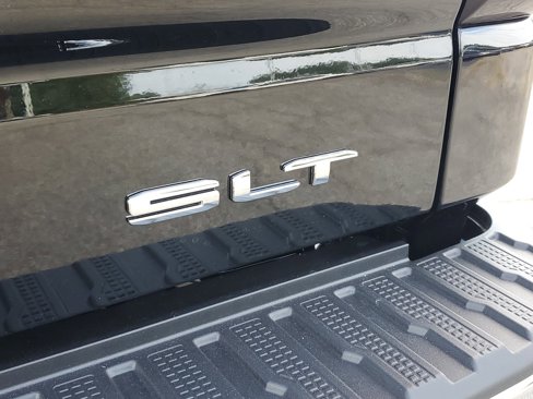 New 2026 GMC Sierra 1500 SLT w/ SLT Premium Plus Package image 7