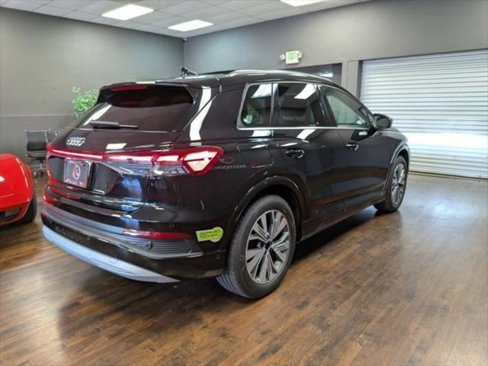 Used 2023 Audi Q4 e-tron Premium Plus w/ Premium Plus image 6