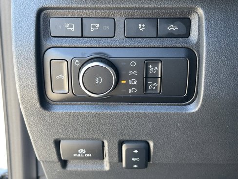 Used 2024 Ford F250 Platinum image 26