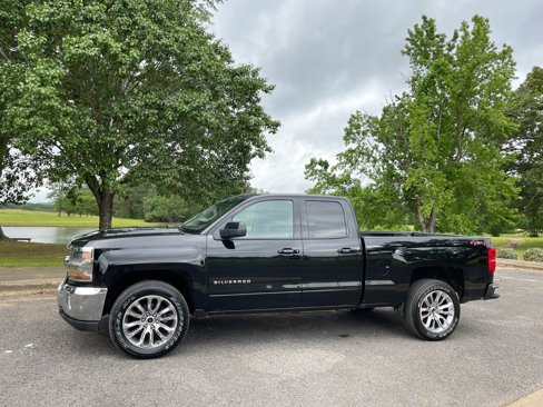 Used 2018 Chevrolet Silverado 1500 LT w/ All Star Edition image 1