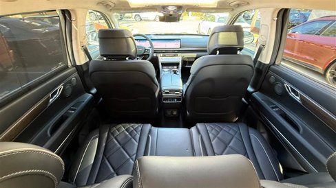 Used 2025 Genesis GV80 3.5T Prestige image 33