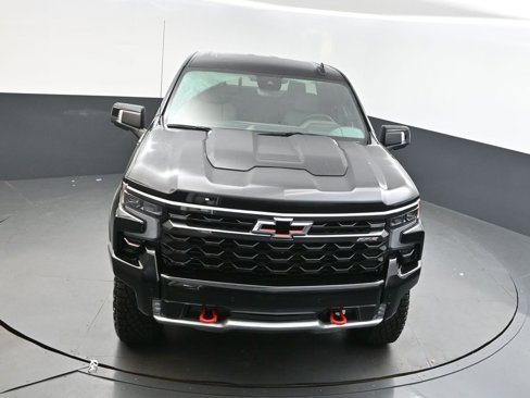New 2026 Chevrolet Silverado 1500 ZR2 image 38