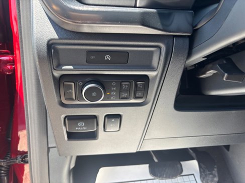 New 2025 Ford F150 Lariat image 44