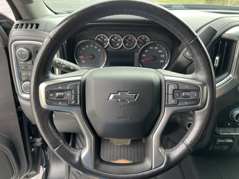 Used 2021 Chevrolet Silverado 1500 RST image 20