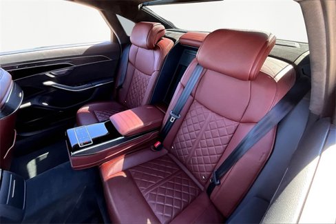 Used 2020 Audi S8 L w/ S8 Executive Package image 28