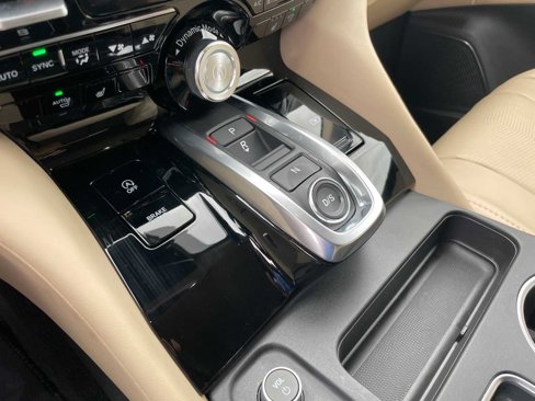 Used 2025 Acura MDX SH-AWD w/ Technology Package image 20