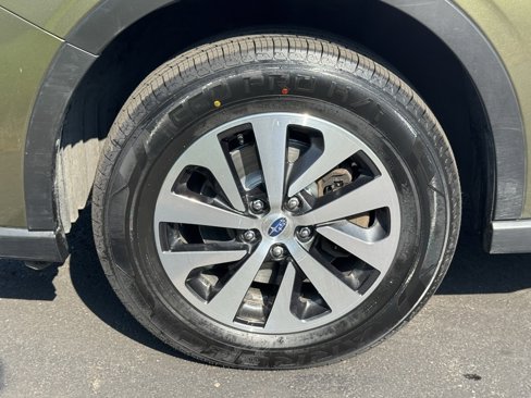 Used 2022 Subaru Outback Premium image 45