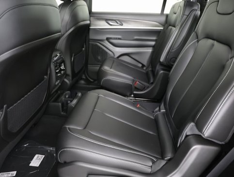 New 2025 Jeep Grand Cherokee L Limited w/ Black Appearance Package image 11