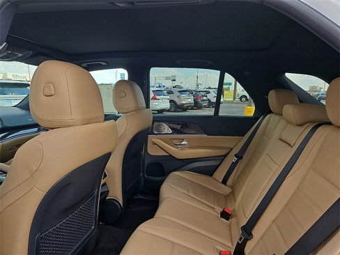 New 2026 Mercedes-Benz GLE 450 4MATIC image 17