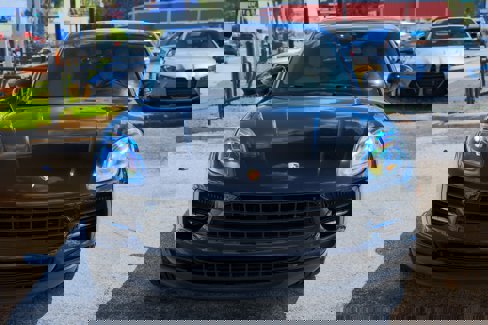Used 2021 Porsche Macan S image 24