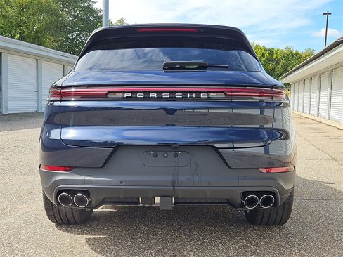New 2026 Porsche Cayenne image 6
