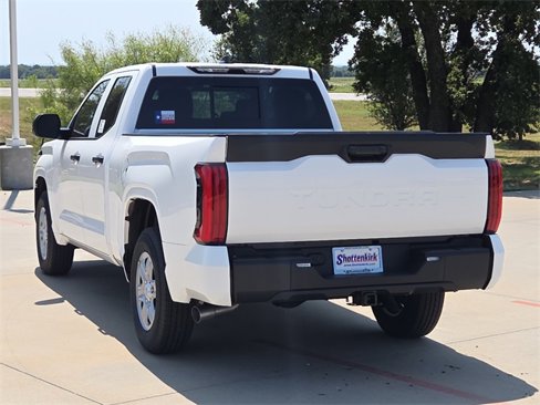New 2026 Toyota Tundra SR image 6