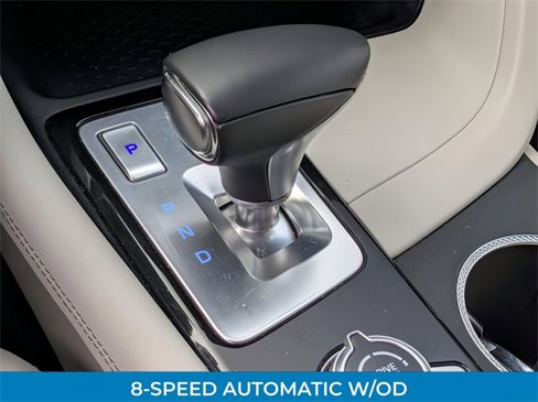 Used 2024 Genesis G70 2.5T image 24