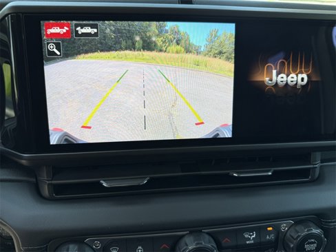 New 2025 Jeep Gladiator Rubicon w/ Convenience Group image 18