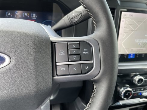 New 2025 Ford F350 Lariat image 33