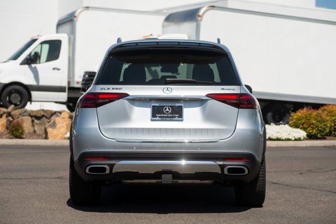 Used 2025 Mercedes-Benz GLE 350 4MATIC image 4