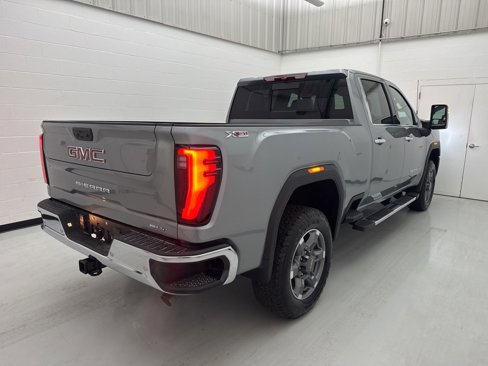 New 2026 GMC Sierra 2500 SLT w/ SLT Premium Package image 8