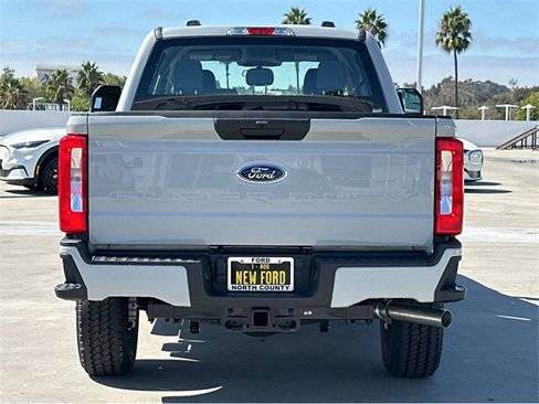 New 2026 Ford F250 XL image 5