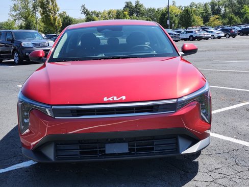 Used 2025 Kia K4 LXS image 3