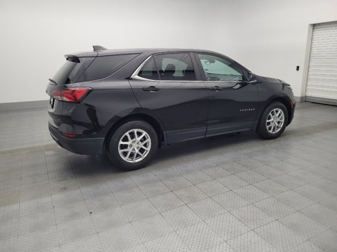Used 2022 Chevrolet Equinox LT w/ Driver Convenience Package image 10