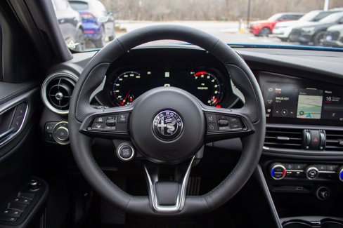 New 2025 Alfa Romeo Giulia AWD w/ Driving Assist Package image 14