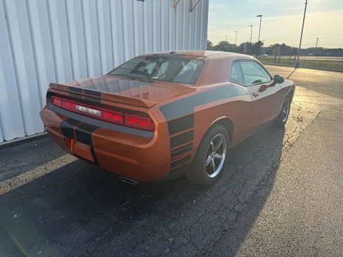 Used 2011 Dodge Challenger image 8