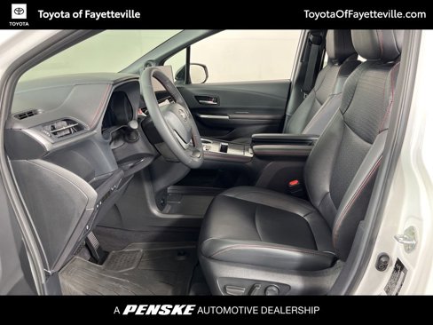 Certified 2025 Toyota Sienna XSE image 25
