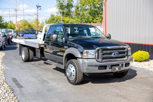 Used 2005 Ford F550 2WD Super Cab Super Duty image 4