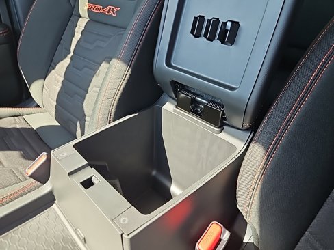 New 2025 Nissan Frontier PRO-4X image 20