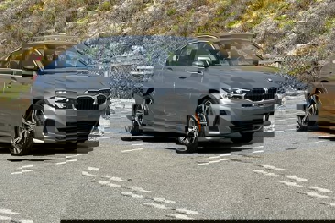 Used 2024 BMW 330i Sedan image 5