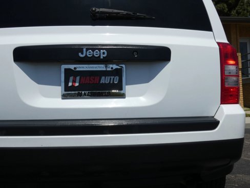 Used 2016 Jeep Patriot Sport image 10